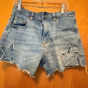 Art Class Blue Star Patch Jean Shorts